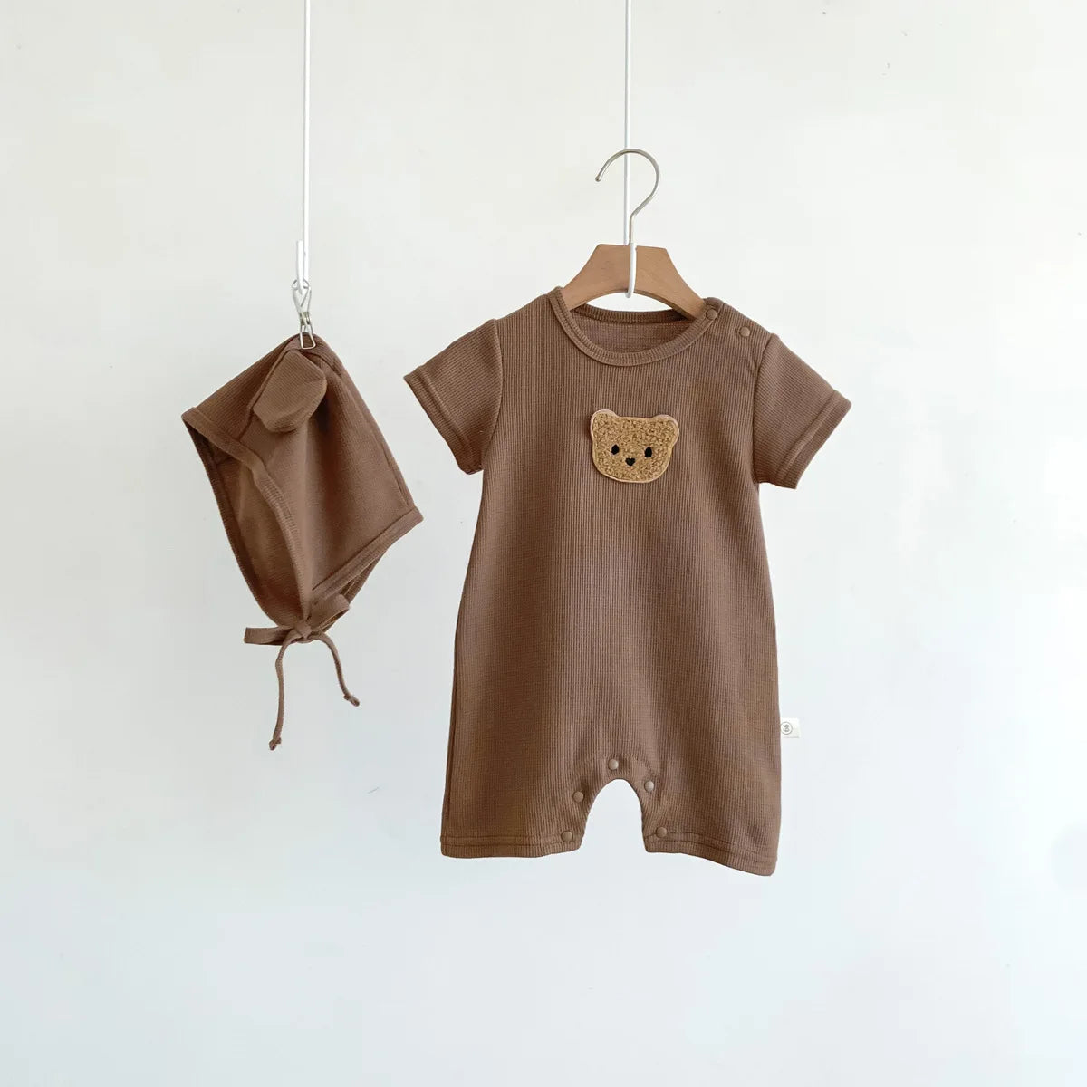 Short Sleeve Waffle Patch Bear Infant Newborn Jumpsuits Cotton Romper Hat with Ears