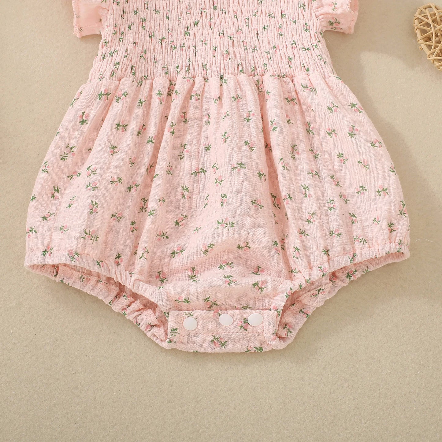 Summer female infant pink short-sleeved flower and plant print triangular Romper and bow headscarf two-piece set