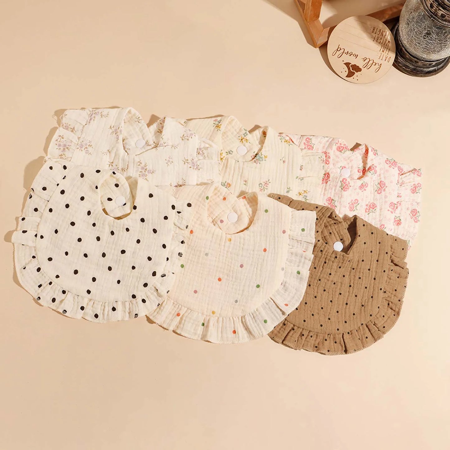 3pcs Baby Cute Ruffle Edge Saliva Towel Kids Feeding Anti Dirty Bibs Infant Burp Cloth Newborn Fashion Gift Set Accessories