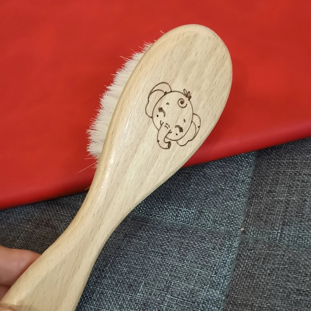 3pcs Set Engraving Elephant Tiger Baby Comb Brush Set Newborn Gift Set Natural Wool Beech Wooden Comb Baby Hair Brush