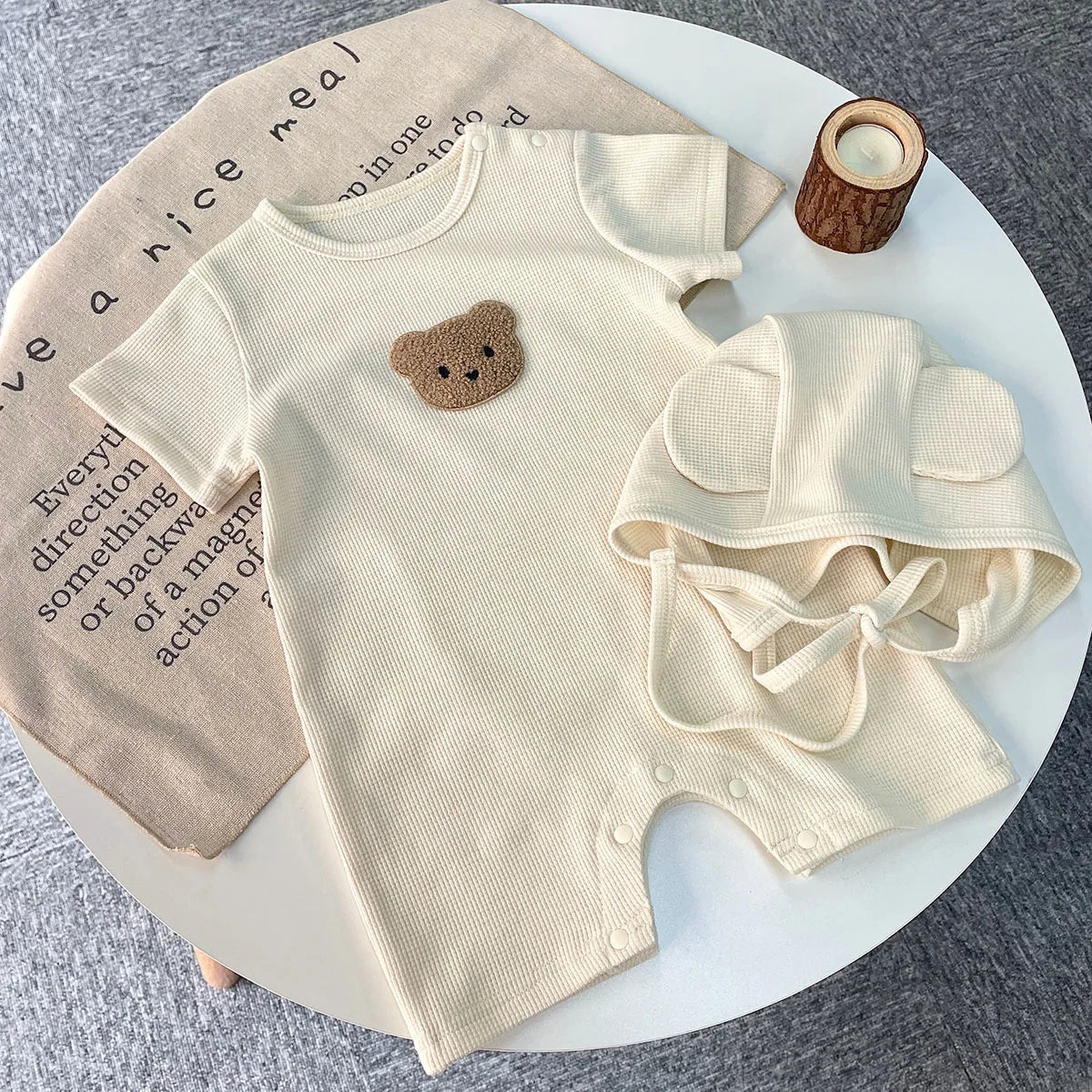 Short Sleeve Waffle Patch Bear Infant Newborn Jumpsuits Cotton Romper Hat with Ears
