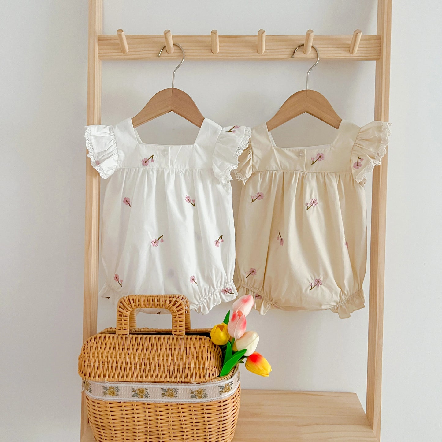 New Summer Newborn Clothes Kids Baby Girls Rompers New Infant Kids Baby Girls Sleeveless Embroider Flower Baby Rompers Clothes