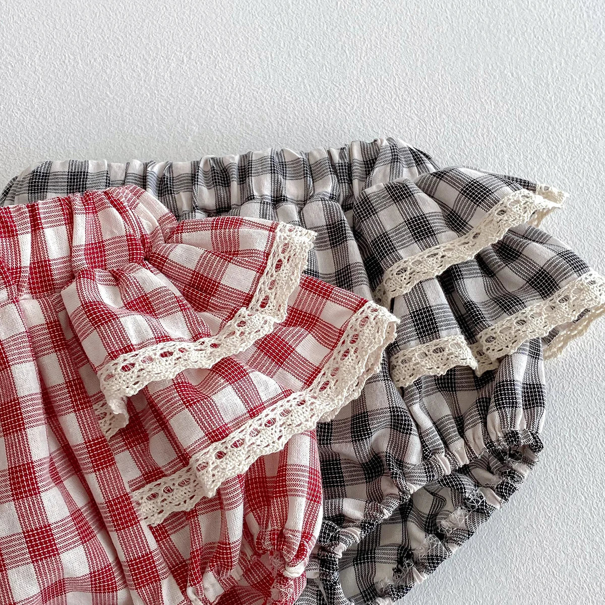 Baby Girls Plaid Ruffles Lace Skirt Shorts Kids Summer Pettiskirt Toddler Tutu Skirt Infant Bloomers Cake Layeres PP Shorts 0-3t