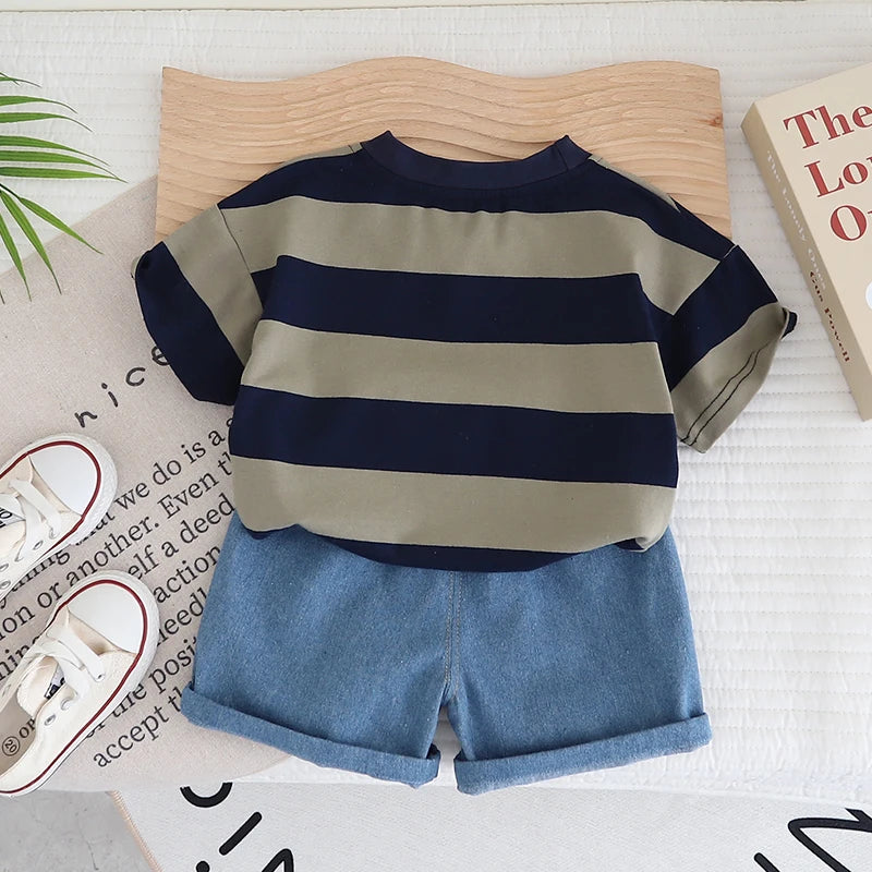 Solid Color Striped Casual Children's Short Sleeves + Fashionable Shorts 2 Pcs