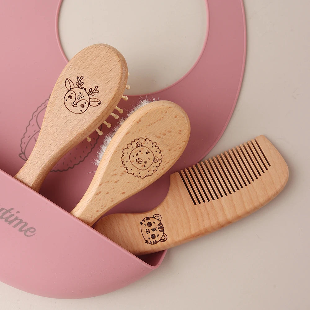 3pcs Set Engraving Elephant Tiger Baby Comb Brush Set Newborn Gift Set Natural Wool Beech Wooden Comb Baby Hair Brush
